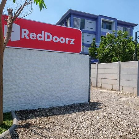 Reddoorz Near Tugu Kartasura Hotell Sukoharjo Exteriör bild