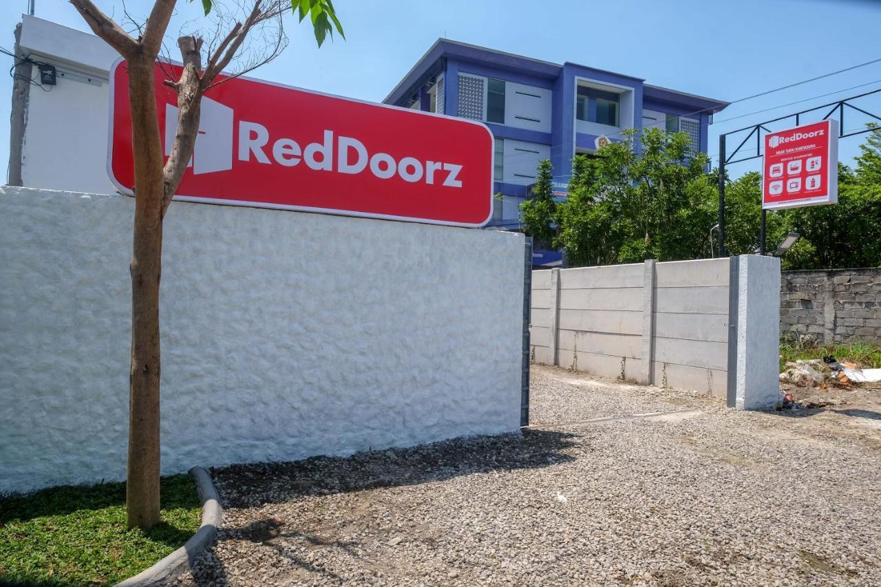 Reddoorz Near Tugu Kartasura Hotell Sukoharjo Exteriör bild
