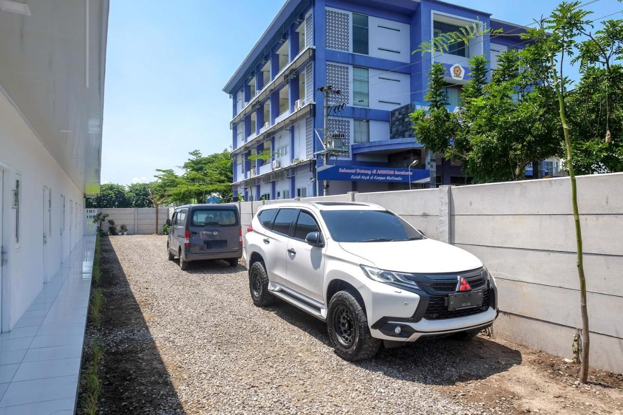 Reddoorz Near Tugu Kartasura Hotell Sukoharjo Exteriör bild
